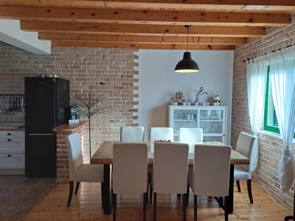 Villa Stone Pearl With Heated Swimming Pool Свети-Филип-и-Яков Экстерьер фото